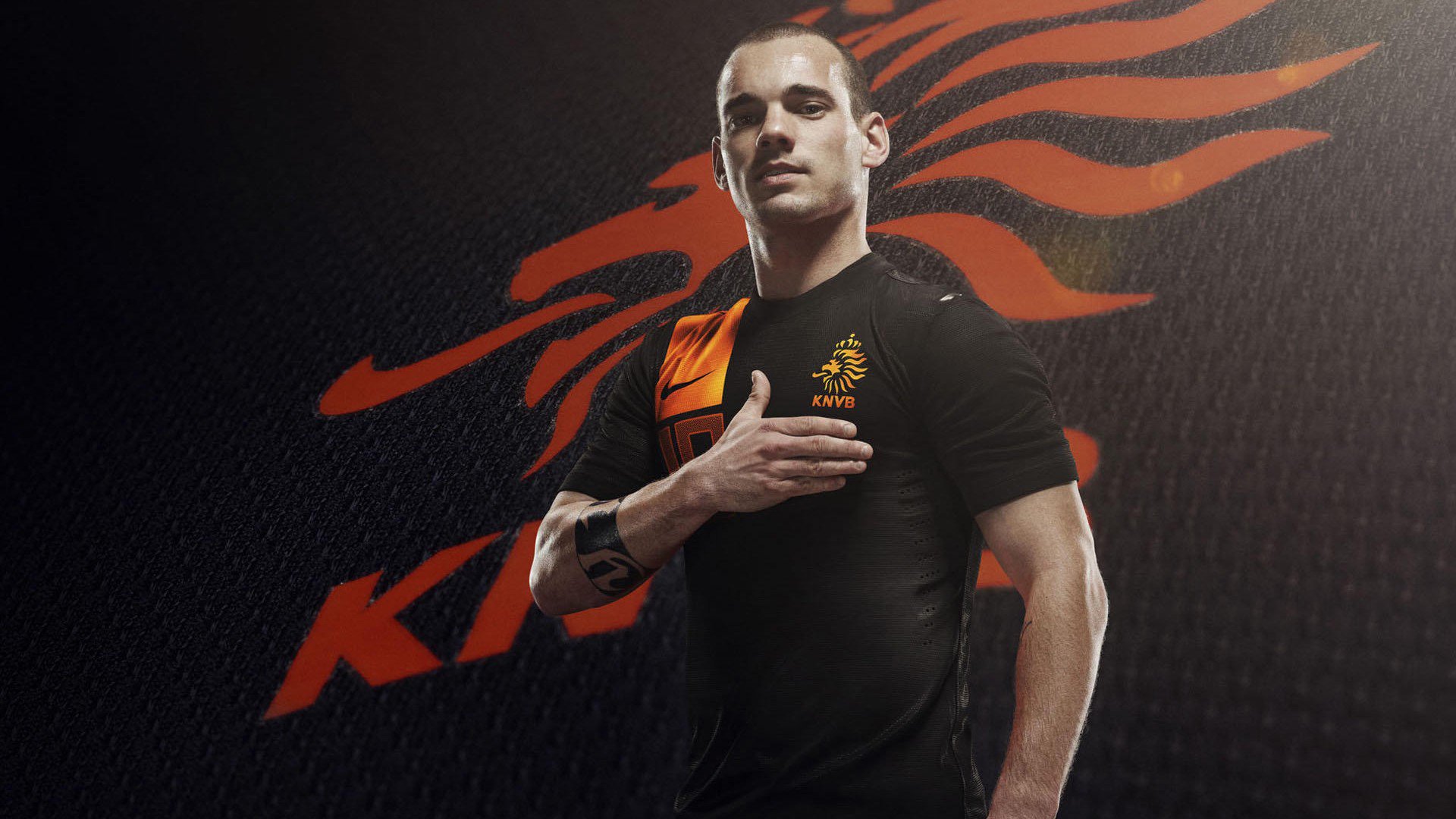 开云体育在线入口-“马科斯·莫奇的速度与力量，成为阿根廷美洲狮队防守的坚实保障”